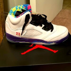 Brand new Air Jordan 5 Retro size 7 US